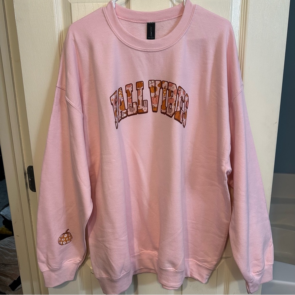 Women’s Gildan Light Pink 'Fall Vibes' Crew Neck Sweatshirt, size XL